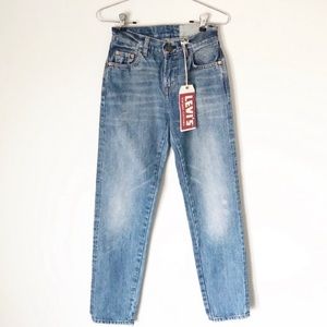 Levi’s Vintage Clothing NWT 505 Mom Jeans